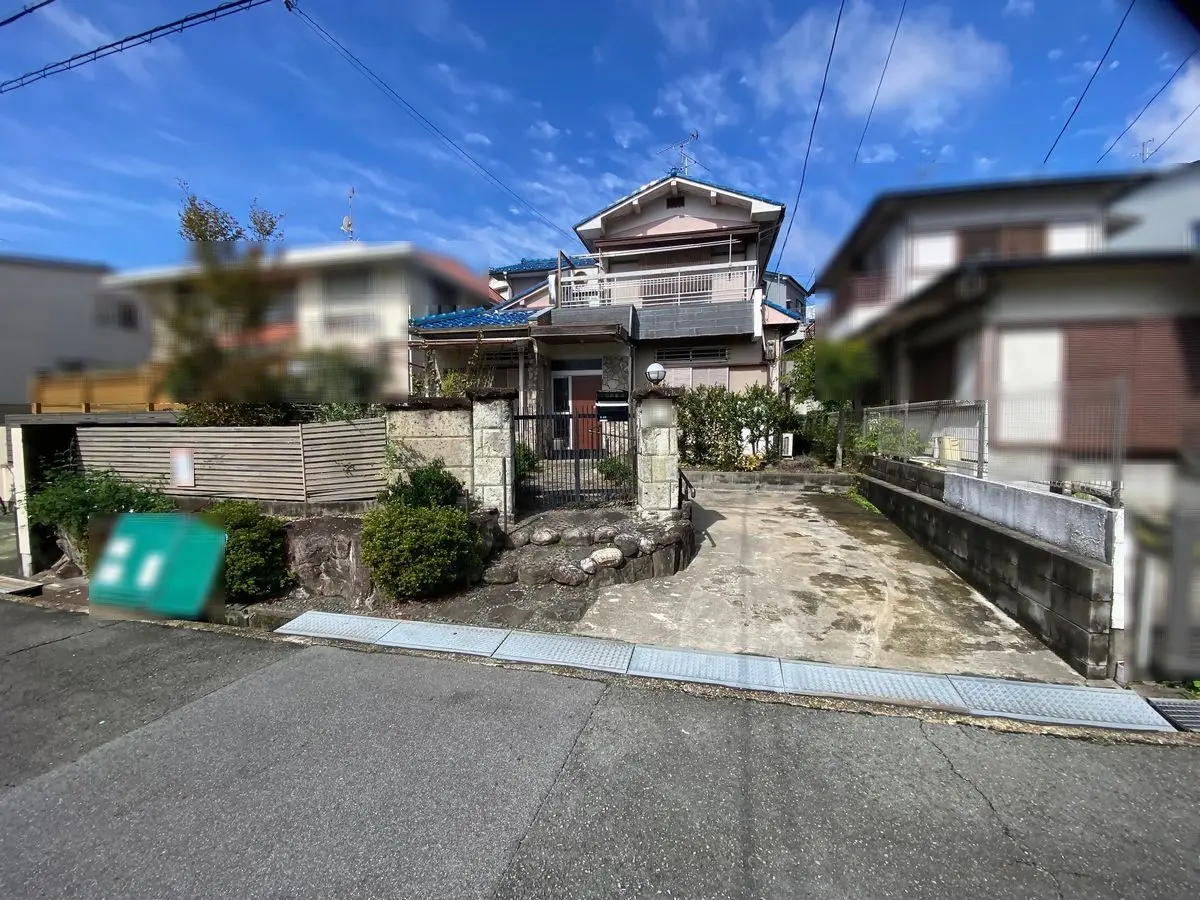 奈良市菅野台 建物付土地｜土地の購入なら住友不動産ステップへ