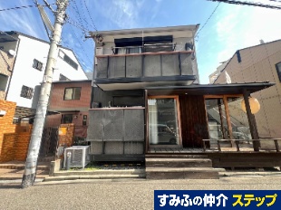 ���s���{��戢�{��؂R���ڃA�p�[�g�i�Q���L�j