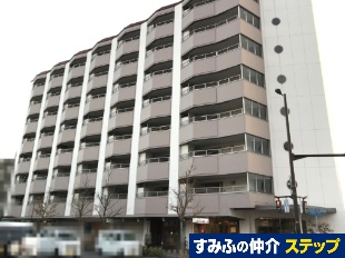 傢