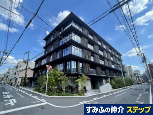 ���C�I���Y���s�䏊�샌�W�f���X