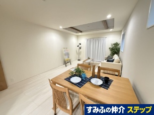 �ɒO�s���˂V���ڐV�z�ˌ�