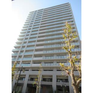 ���R�[���_�ˎO�{�g���b�h�^���[