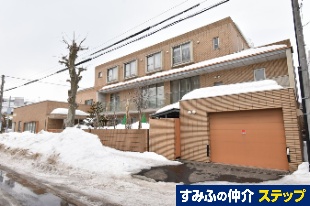 ��������\�O�𐼂W���ڌˌ�