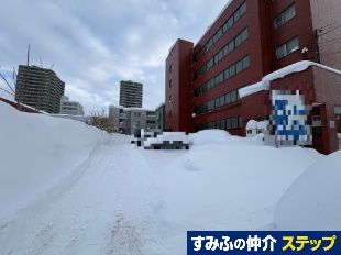 ����k�P�O�𓌂R���ړy�n