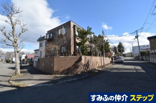 ���ʋ�t���V���ړy�n