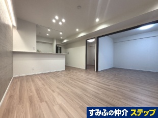 �N���[�����o�[�K��