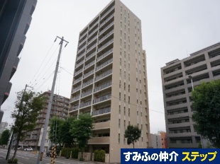 �t�@�C���V�e�B�D�y�U�E�m�[�X�Q�[�g