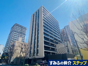 ���E�T���N�半����