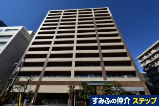 ���E�T���N���