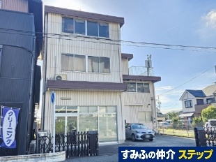 鐼