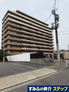 �t�@�~���A�[���݂ȂƑ�R