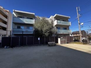 Le Perchoir����