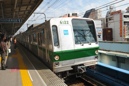 東京メトロ千代田線