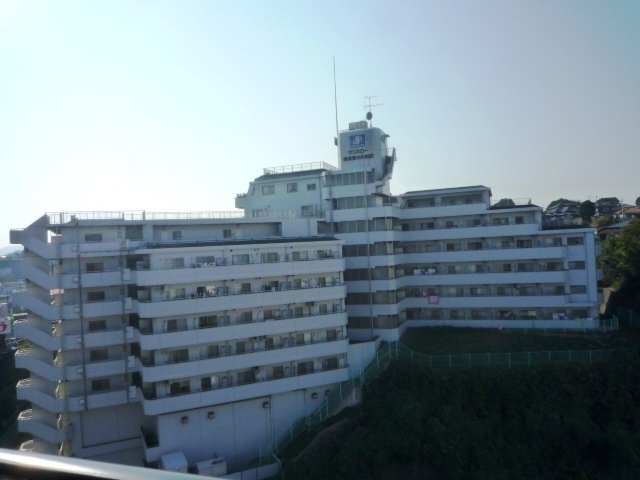 サンハロー横須賀中央駅前