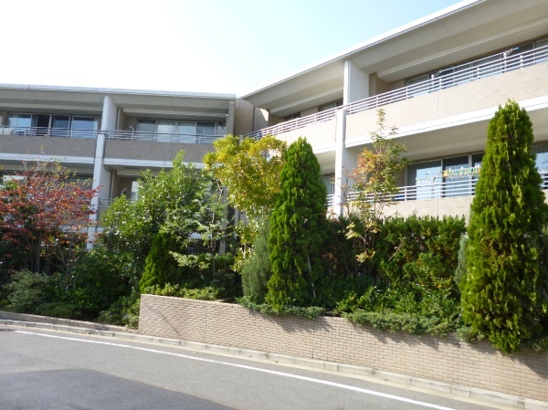プラウド横濱岸根公園