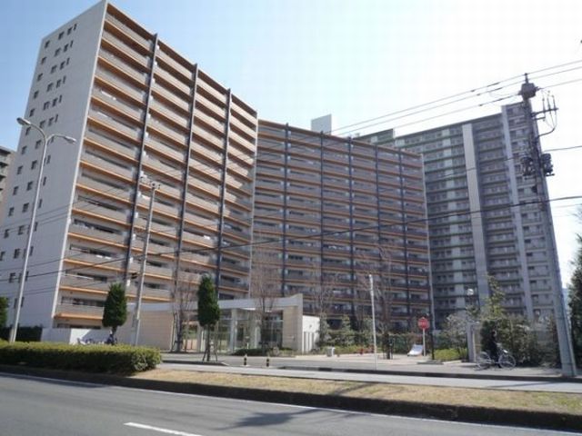 ブラウシア