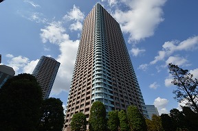 センチュリーパークタワー
